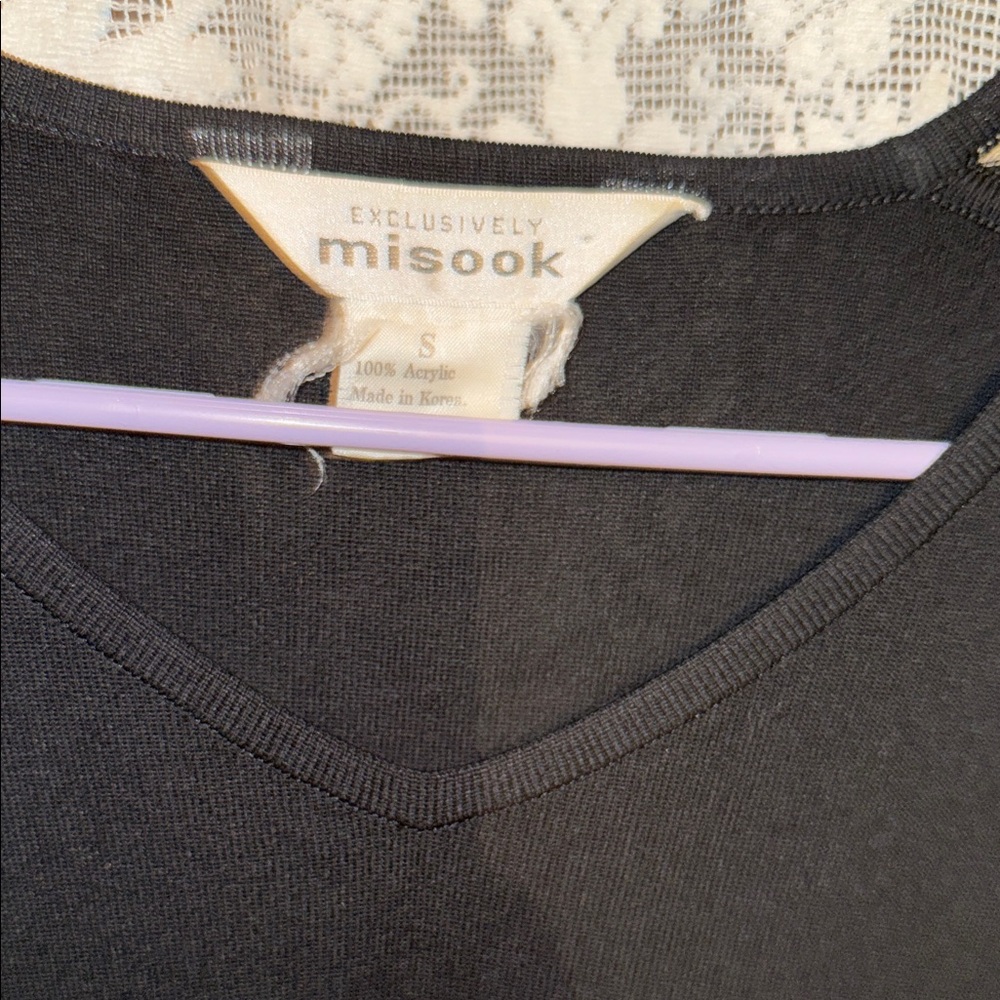 Misook Black Top with Tan Accents‎ - Picture 3 of 7